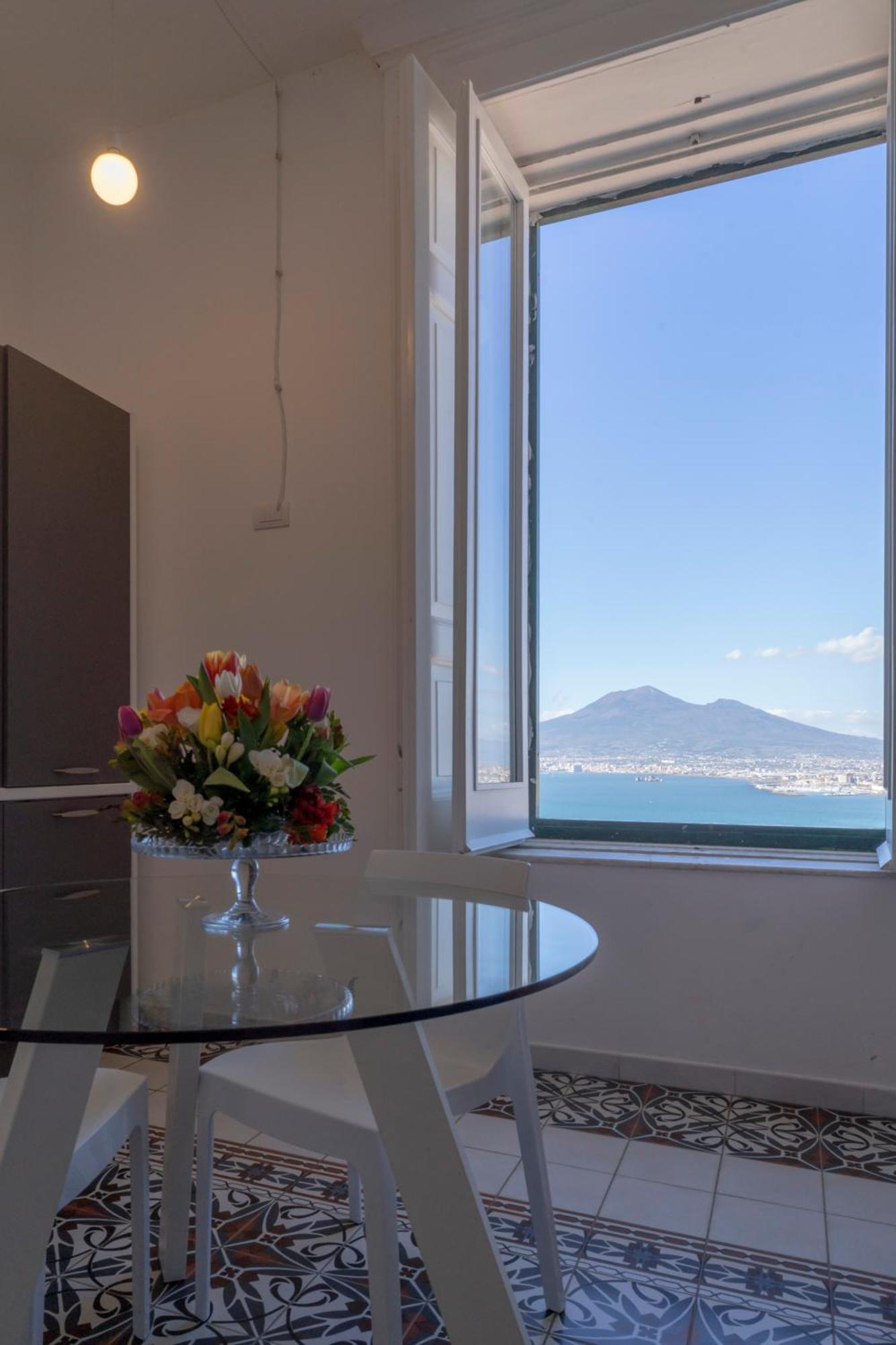 Le Suite Del Castello Кастелламмаре-ди-Стабия Экстерьер фото